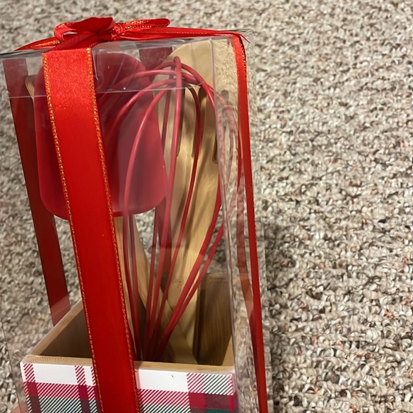 6 piece tool set with wooden crock - Picture 2 of 4